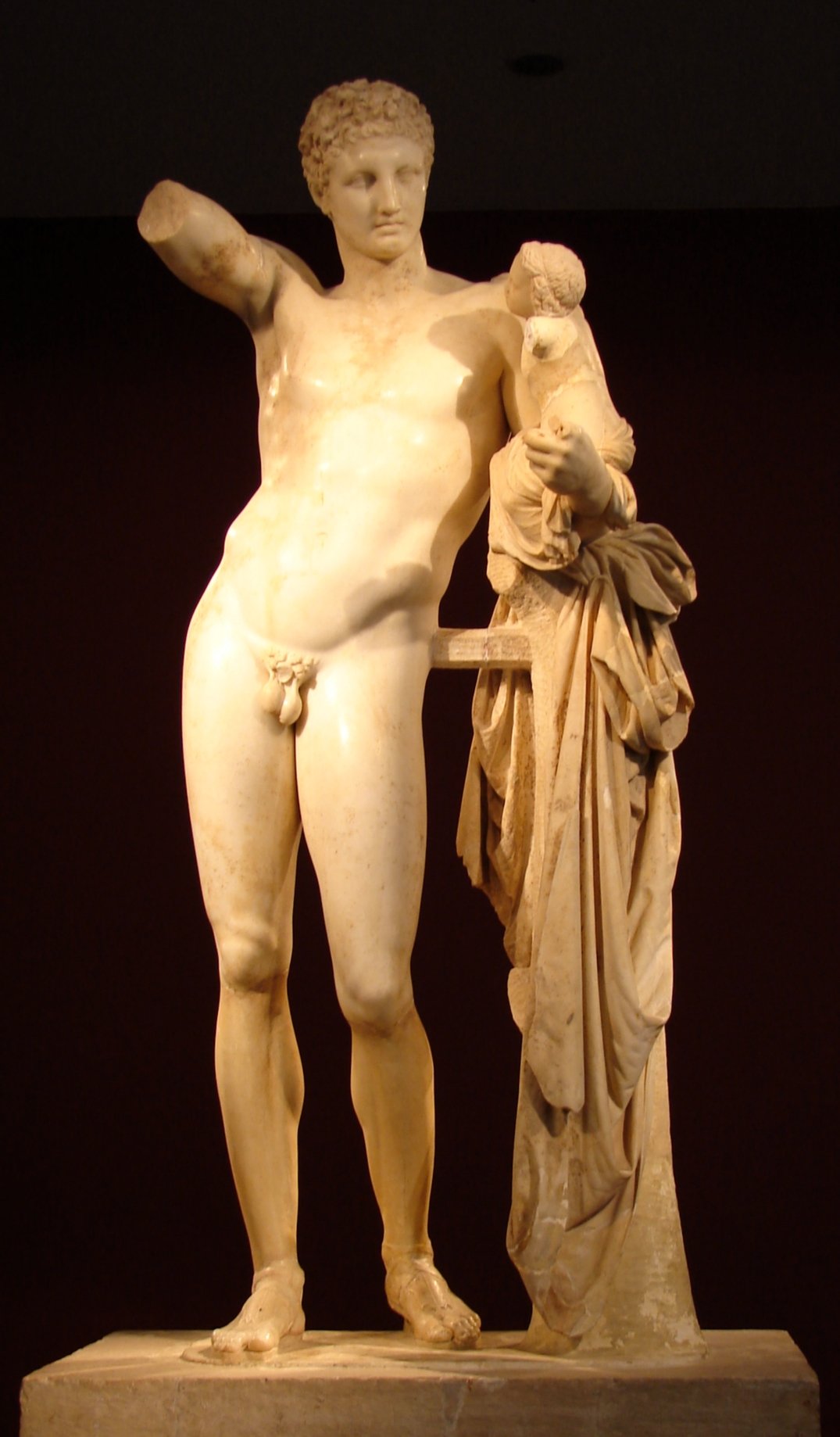 Hermes con el niño Dioniso